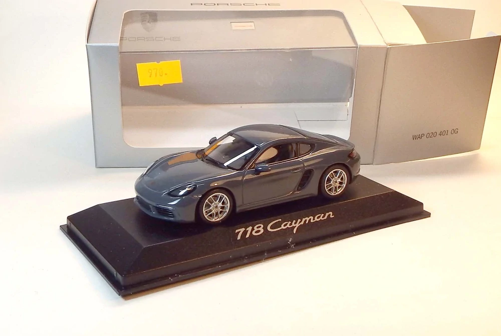 1:43 Porsche 718 Cayman, bazar - Minichamps