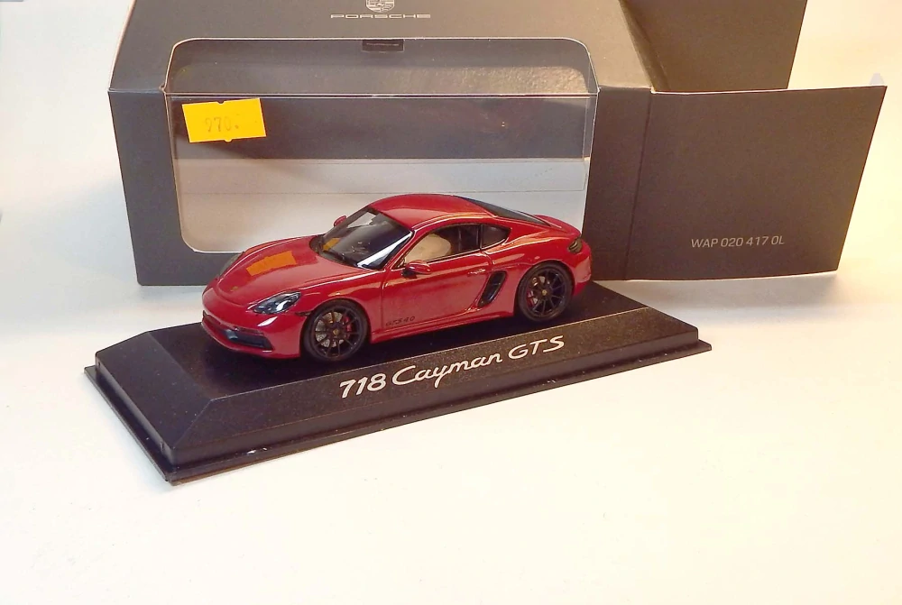 1:43 Porsche 718 Cayman GTS, bazar - Minichamps