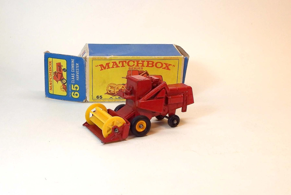MB-65 Claas Combine Harvester, bazar - Matchbox
