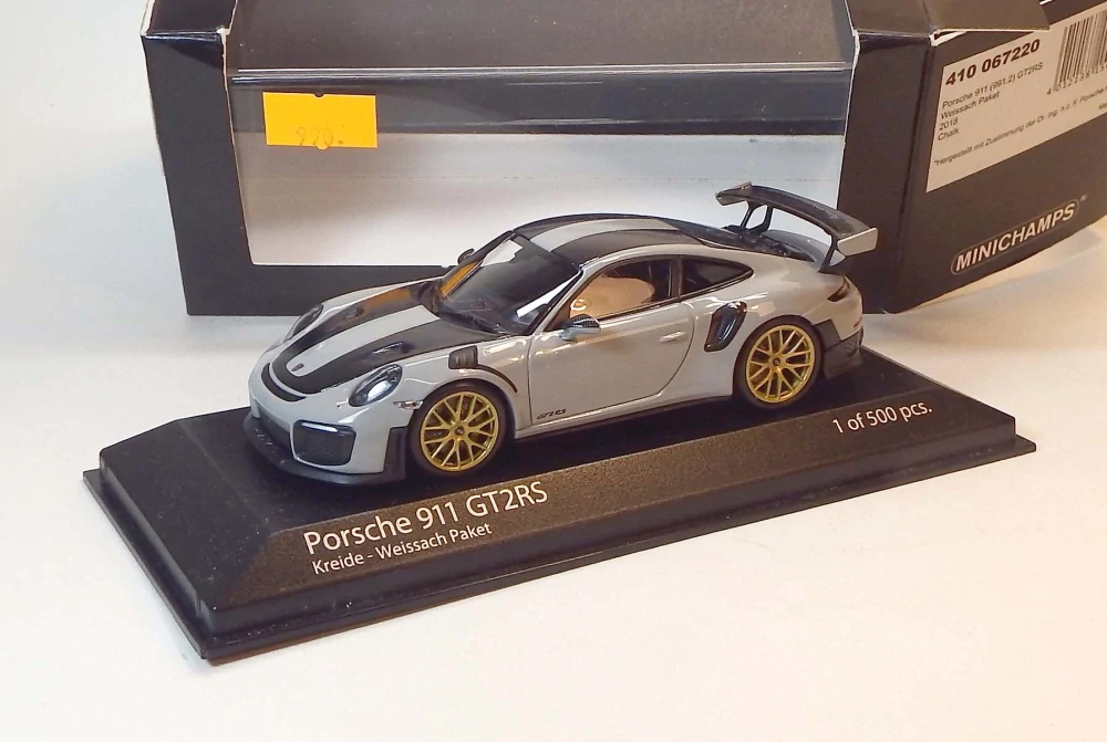 1:43 Porsche 911 GT2RS, bazar - Minichamps