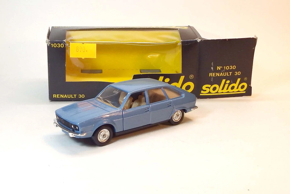 1:43 Renault 30, bazar - Solido