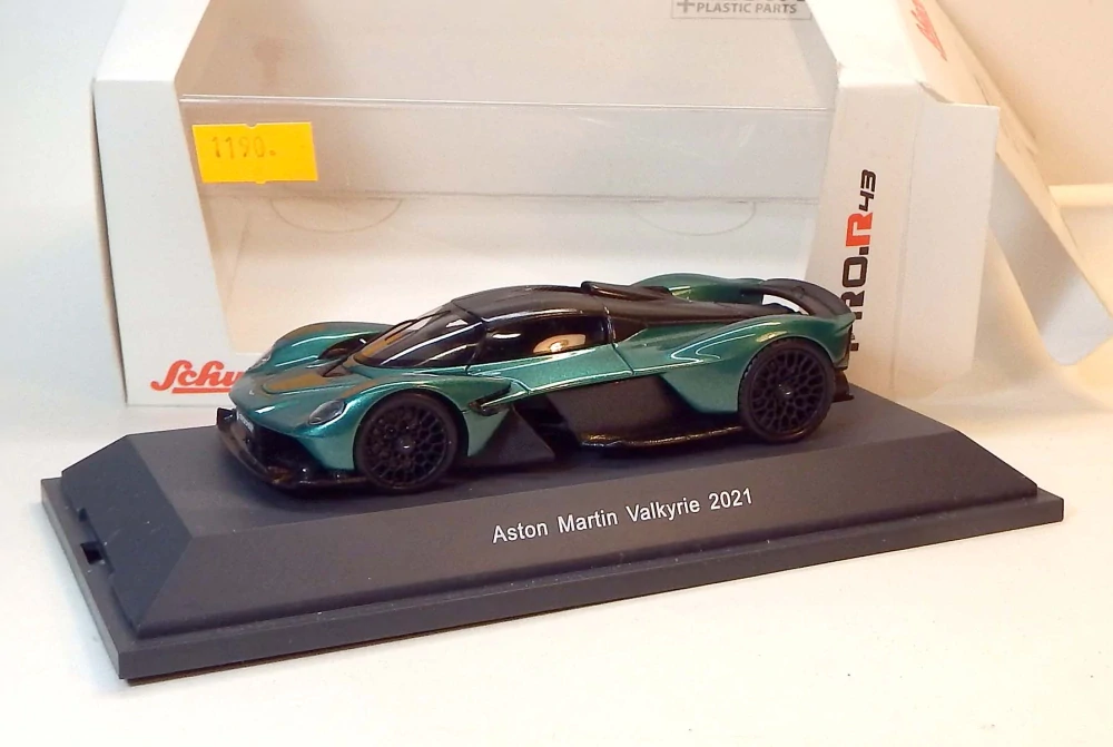 1:43 2021 Aston Martin Valkyrie, bazar - Schuco