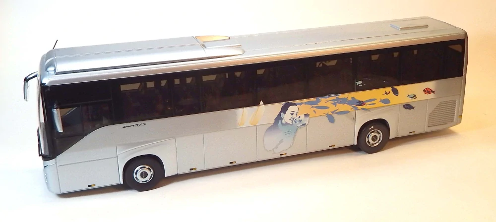 1:43 Autobus Irisbus Iveco Evadys, bazar - Norev