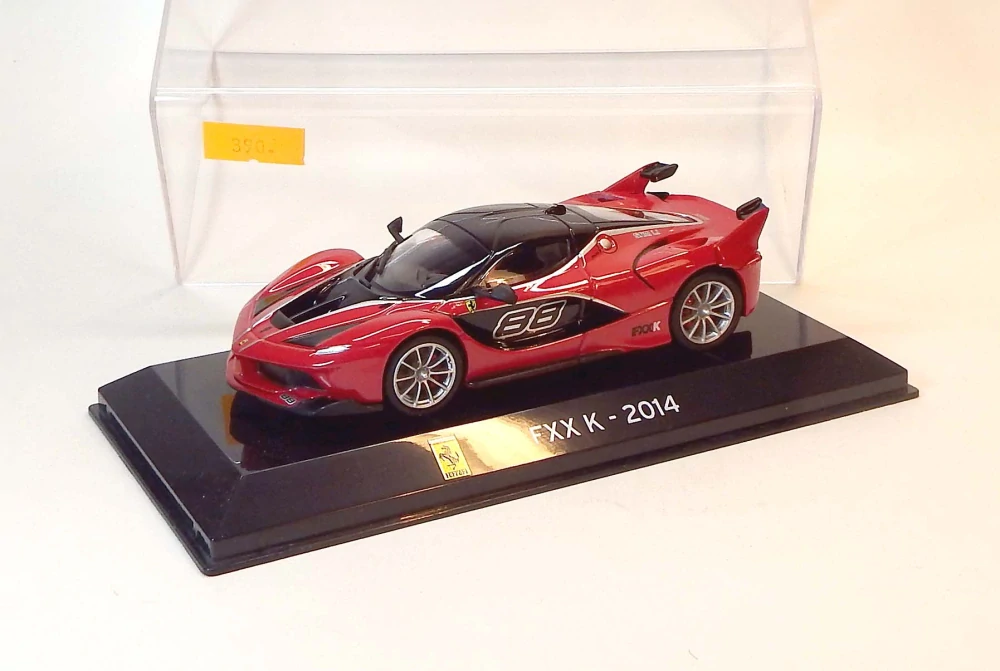 1:43 2014 Ferrari FXX K, bazar