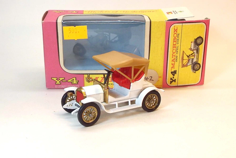 Y-4 1909 Opel Coupe, bazar - Matchbox