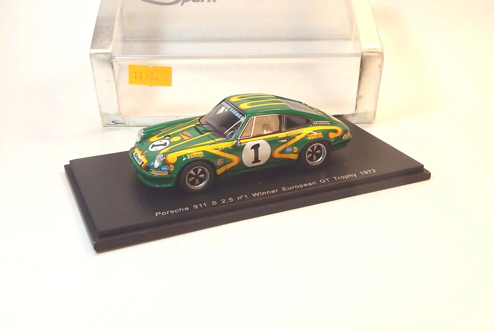 1:43 1972 Porsche 911S, bazar - Spark