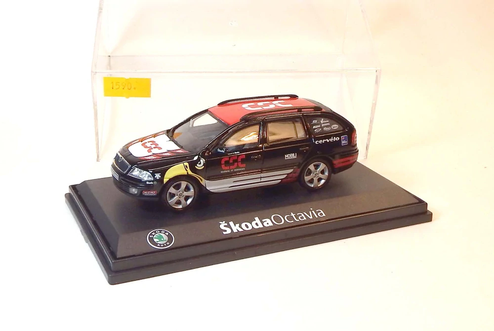 1:43 Škoda Octavia Combi CSC, bazar - Abrex