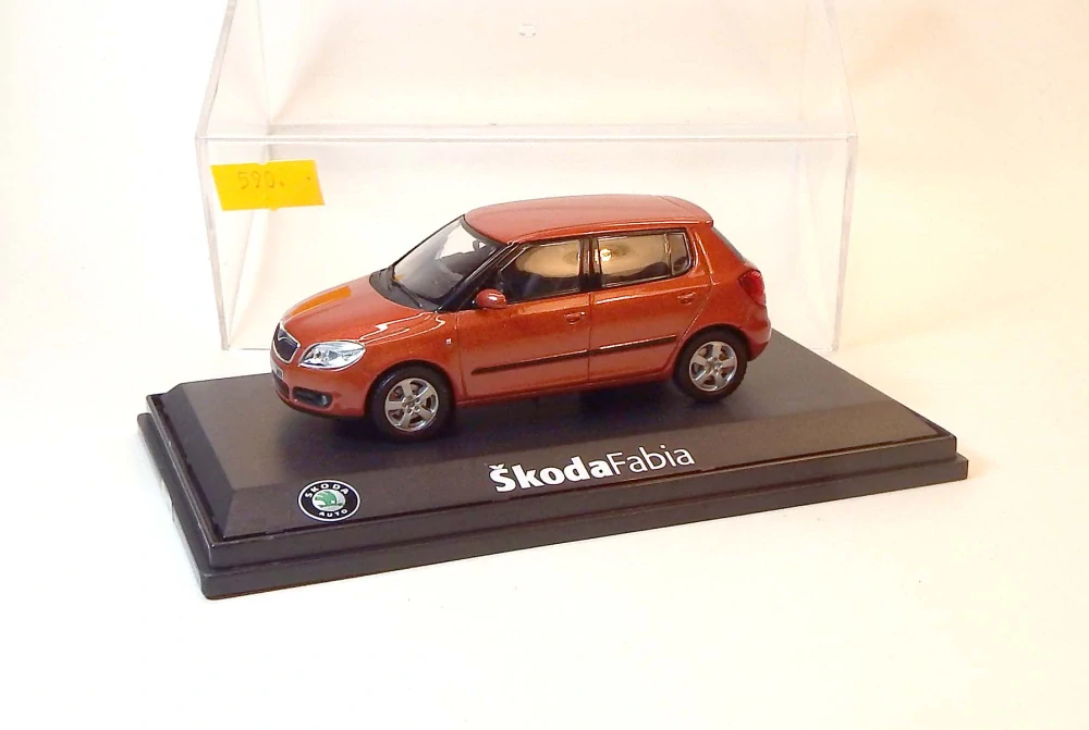 1:43 Škoda Fabia, bazar - Abrex