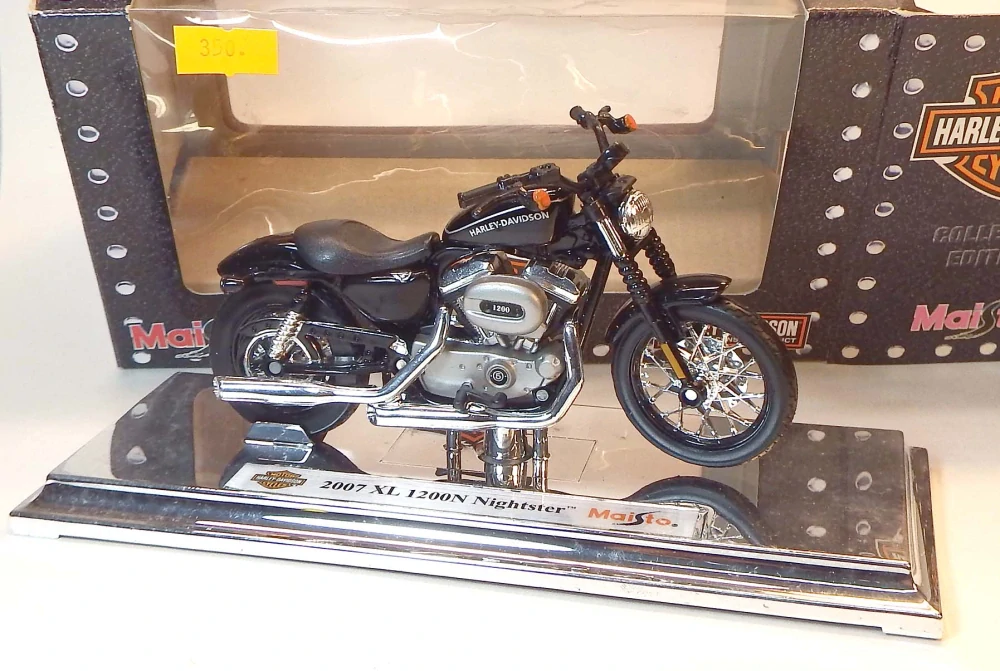 1:18 2007 Harley-Davidson XL 1200N Nightster, bazar - Maisto