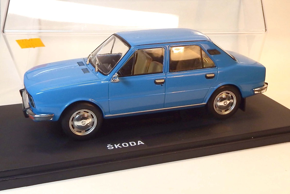 1:24 Škoda 105L, bazar - DeAgostini