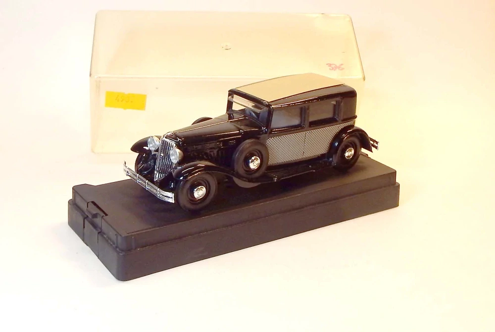 1:43 Renault Reinastella, bazar - Solido