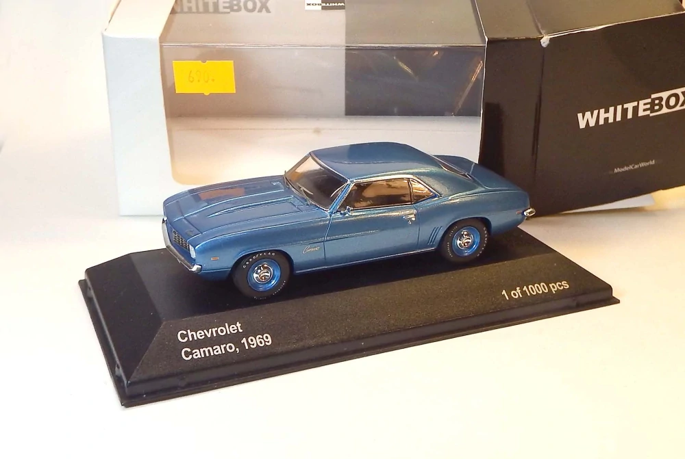 1:43 1969 Chevrolet Camaro, bazar - White Box
