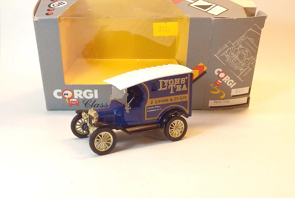 Ford T Van, bazar - Corgi