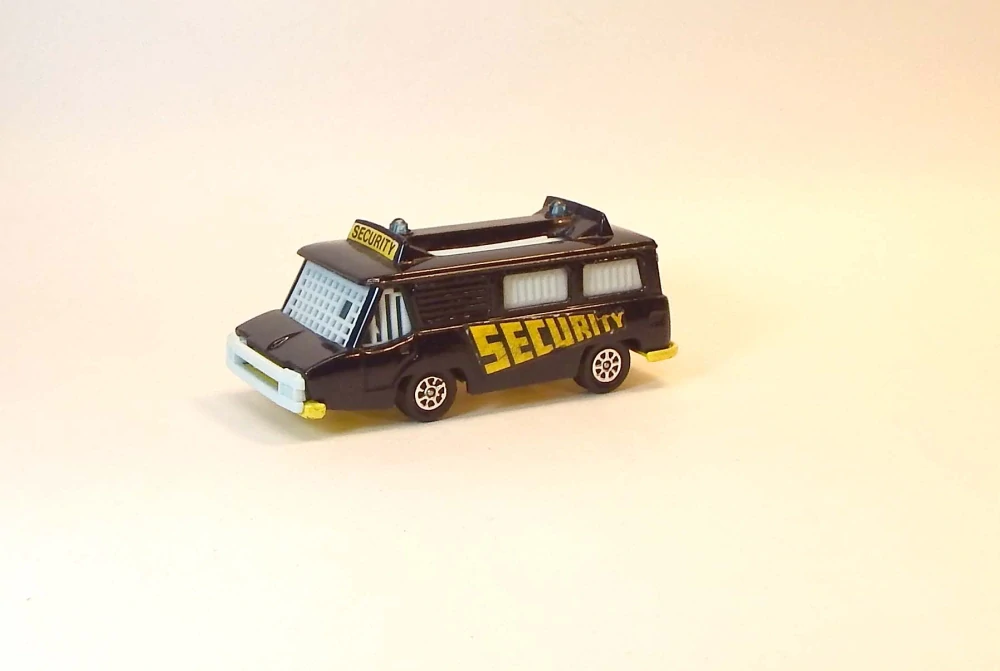 1:43 High Speed Van, bazar - Corgi