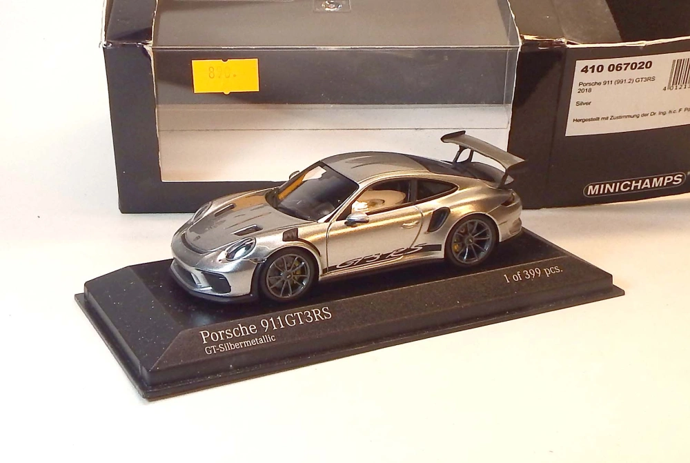 1:43 Porsche 911 GT3 RS, bazar - Minichamps