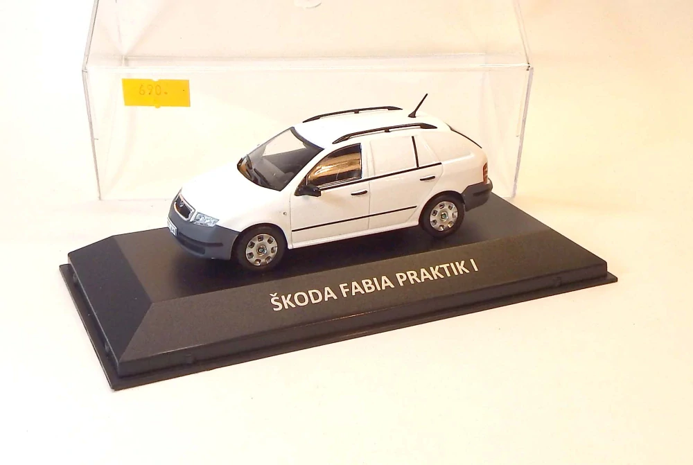 1:43 Škoda Fabia Praktik I, bazar - DeAgostini