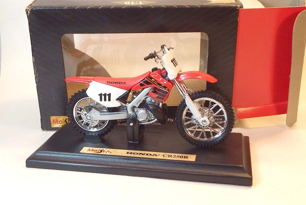 1:18 Honda CR250R, bazar - Maisto