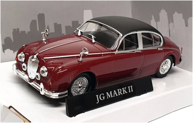 1:43 Jaguar Mark II "Inspektor Morse" - Cararama
