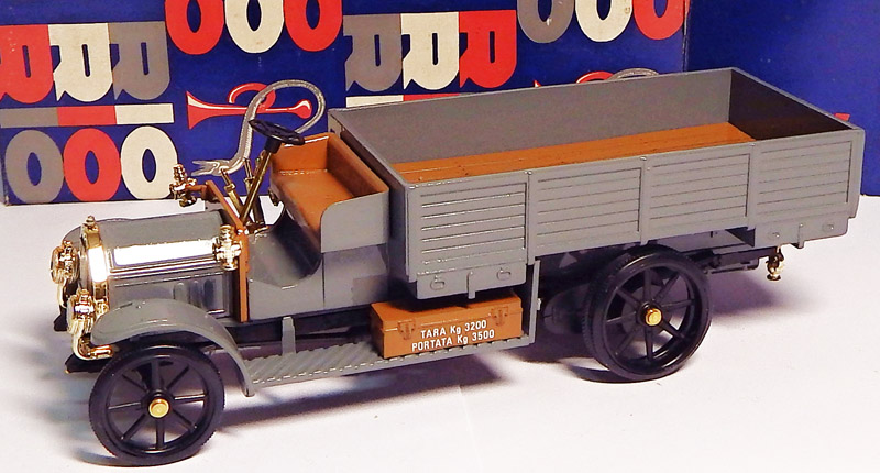 1:43 Fiat 18 B - Rio