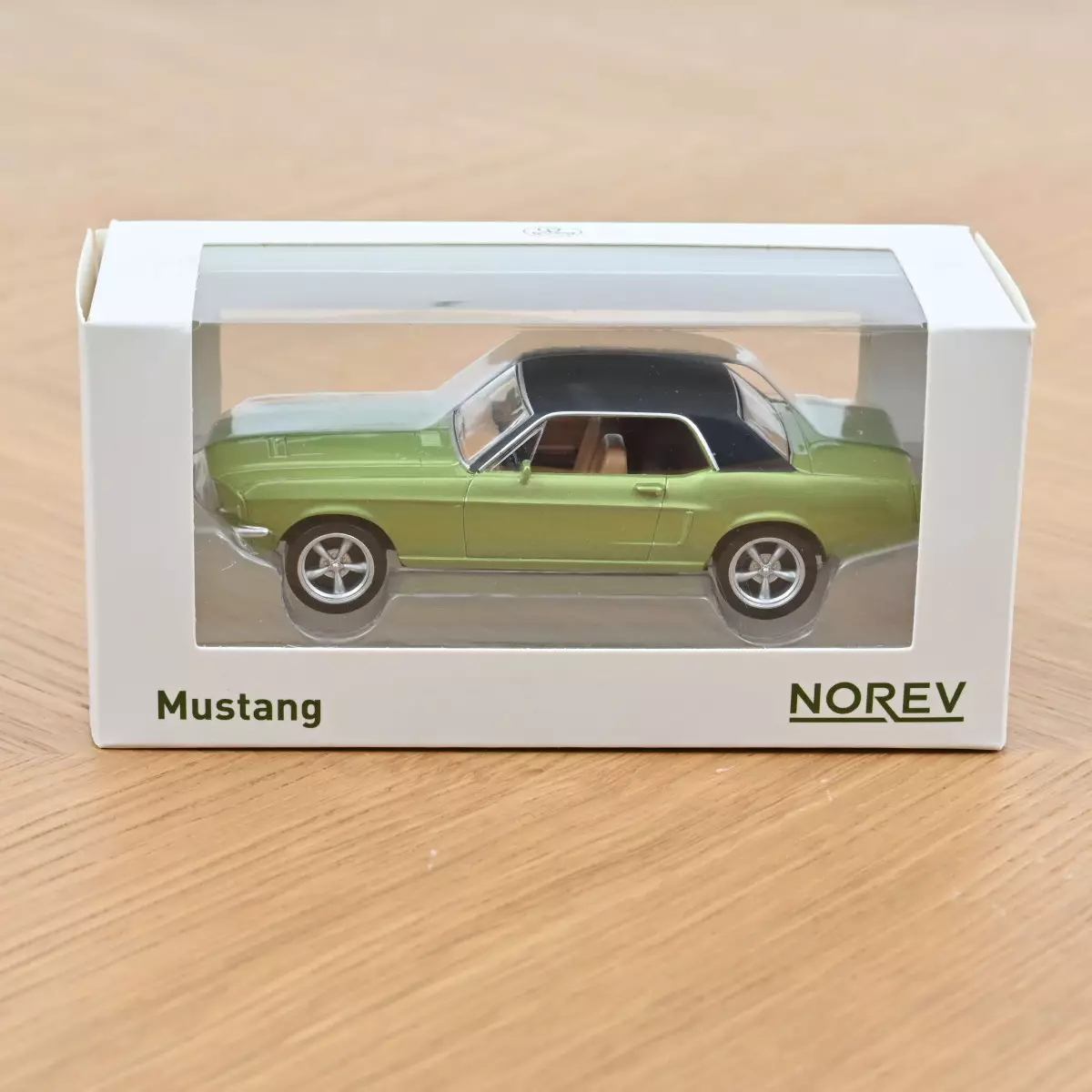 1:43 Ford Mustang Coupé 1968 Green Metallic - Norev