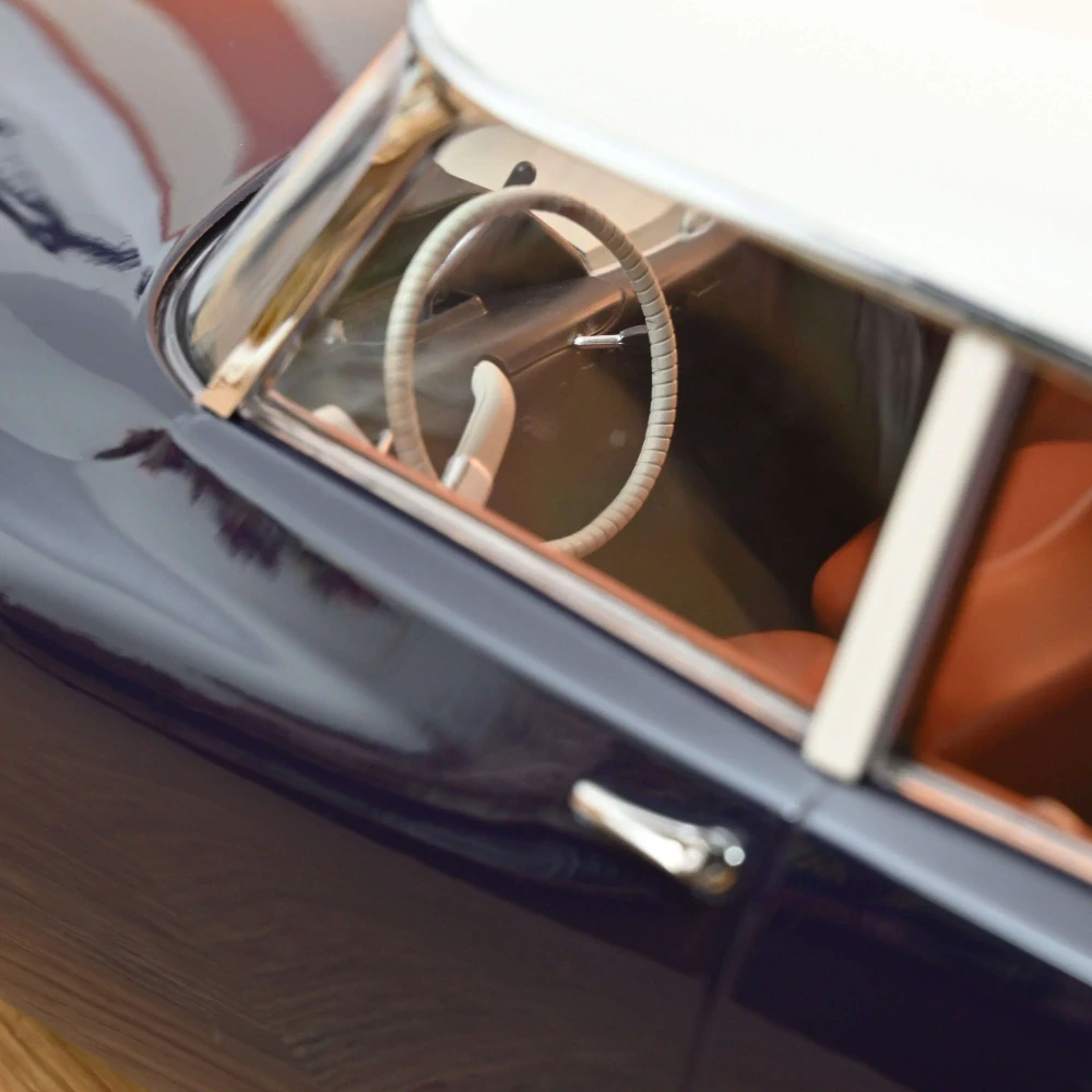 1:12 Citroën DS 19 1955 Purple and Champagne - Norev