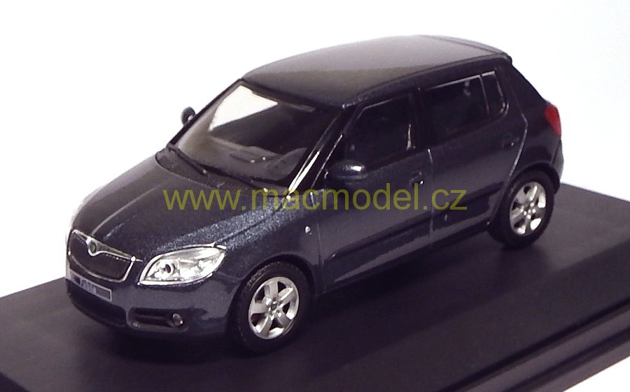 1:43 Skoda Fabia II. 2007 - šedá metalíza - Abrex