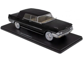 1:24 Zil 111D CABRIOLET (TOP UP), balení blistr - Atlas