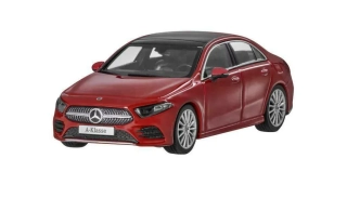 1:43 Mercedes A-Class (V177), červený - Norev