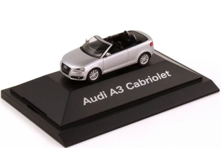 1:87 Audi A3 Cabriolet stříbrný - Wiking