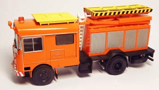 1:43 Škoda 706 plošina