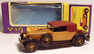 Y-15 Packard - Matchbox