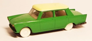 Fiat 1800, KDN, stará kola, plast - staré hračky