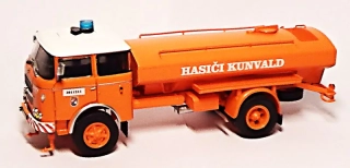 1:43 Škoda 706 cisterna Hasiči SDH Kunvald