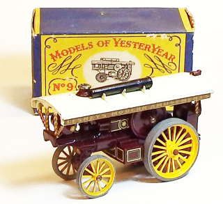 Y-9 Showman's Engine, velmi pěkný - Matchbox