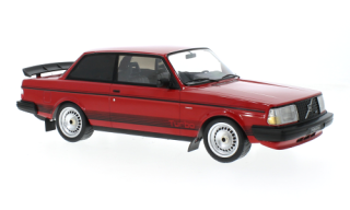 1:18 Volvo 240 Turbo Cust Rot - IXO