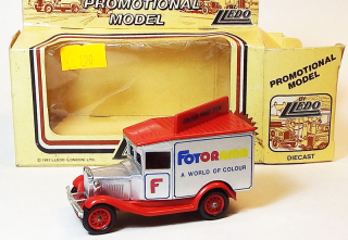 Promo Fotorama Delivery Van - Lledo
