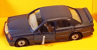 Mercedes 2.3/16, bazar - Corgi