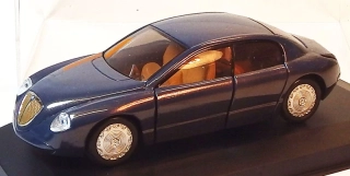 1:43 Lancia Dialogos, bazar, ve vitrínce