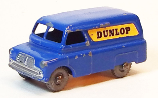 MB-25 Bedford Dunlop Van, bazar, bez krabičky, poškozená, Lesney Moko - Matchbox