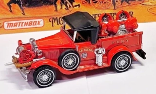 YFE-12 Ford Model A hasiči, bazar, pěkný - Matchbox