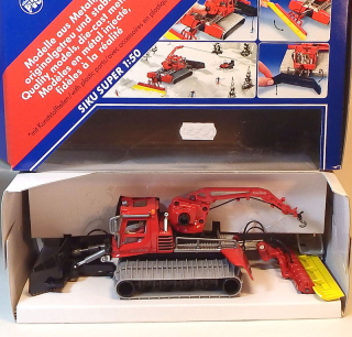 1:50 Pistenbully, bazar - Siku