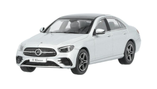1:43 Mercedes-Benz E-Class, Saloon, AMG Line, (W213) 2020, high-tech silver - Dealerské balení