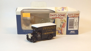 Dennis Removal Van, bazar - Lledo
