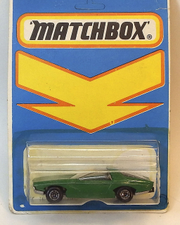 MB-40 Vauxhall Guildsman, bulharský matchbox, vzácný, bazar - Matchbox