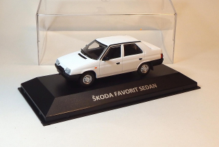 1:43 Škoda Favorit Sedan - DeAgostini