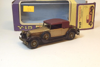 Y-15 1930 Packard Victoria, bazar - Matchbox Yesteryear