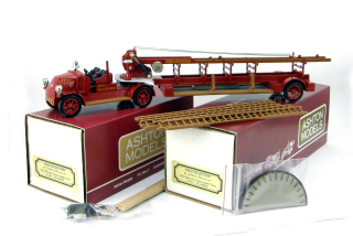 1:43 1923 Mack AC-7 Aerial Ladder Truck F.D.N.Y. - Ashton model