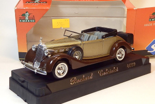 1:43 Packard Cabriolet, bazar - Solido
