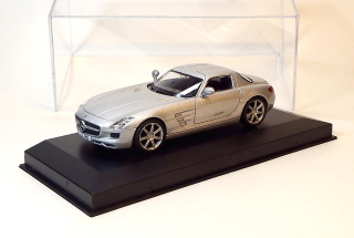 1:43 Mercedes SLS AMG, bazar - DeAgostini