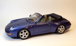 1:18 Porsche 911 Carrera Cabrio, bazar, bez krabičky - Bburago